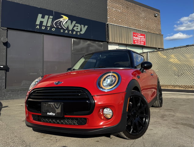 Red 2016 MINI Cooper 2-Door Hatchback FWD Hatchback Front-Wheel Drive Automatic