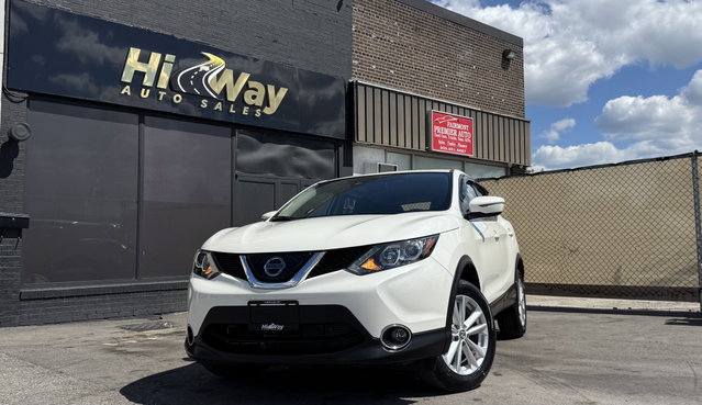 2019 Nissan Rogue Sport SUV / Crossover Front-Wheel Drive Automatic